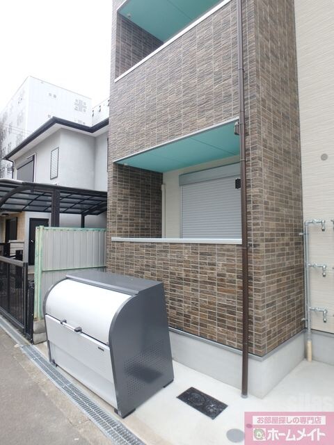 物件外観写真2　