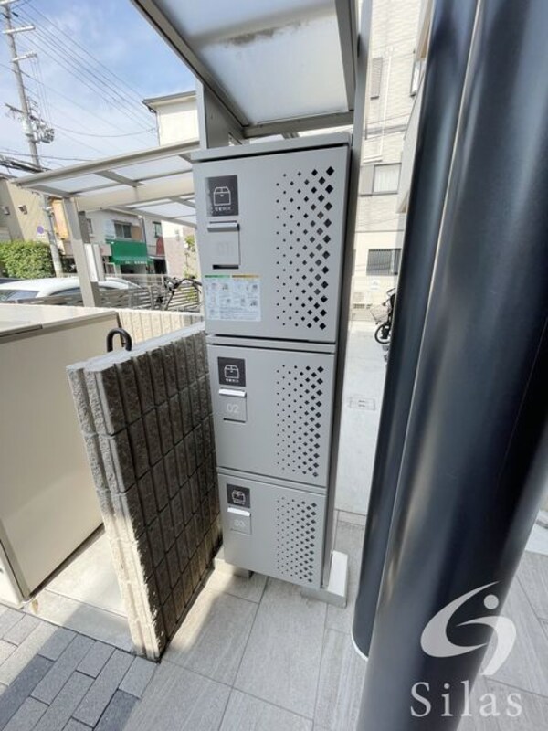 敷地内/建物