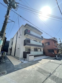 大阪メトロ千日前線 南巽駅 3階建 築2年の外観写真