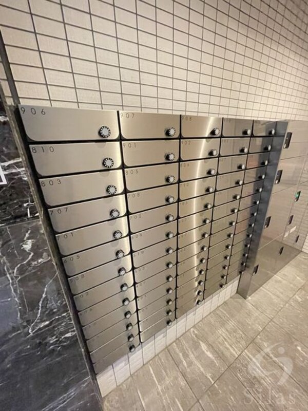 敷地内/建物