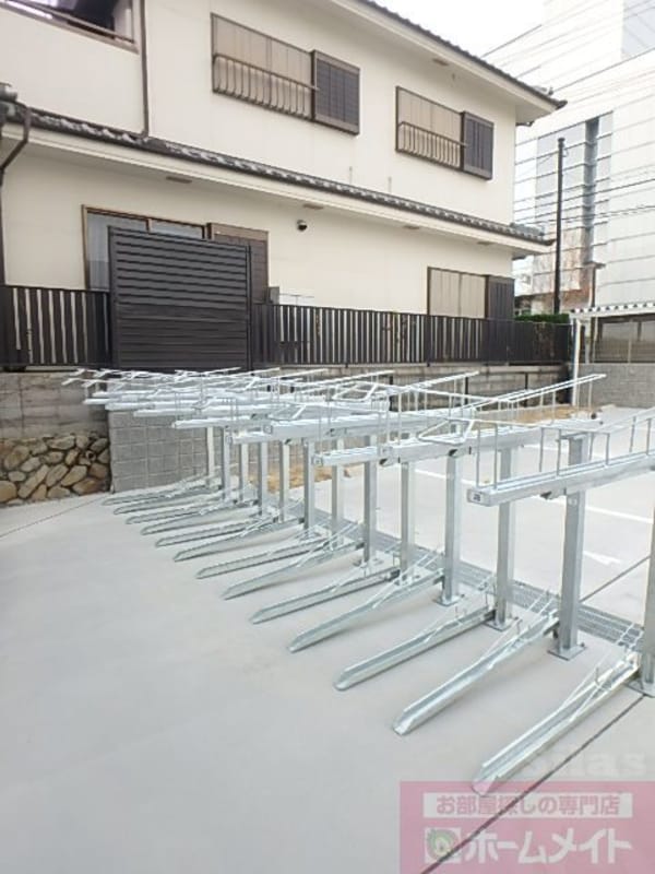 敷地内/建物