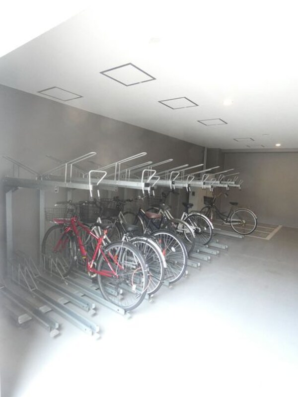 敷地内/建物