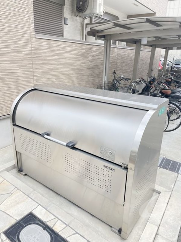 敷地内/建物