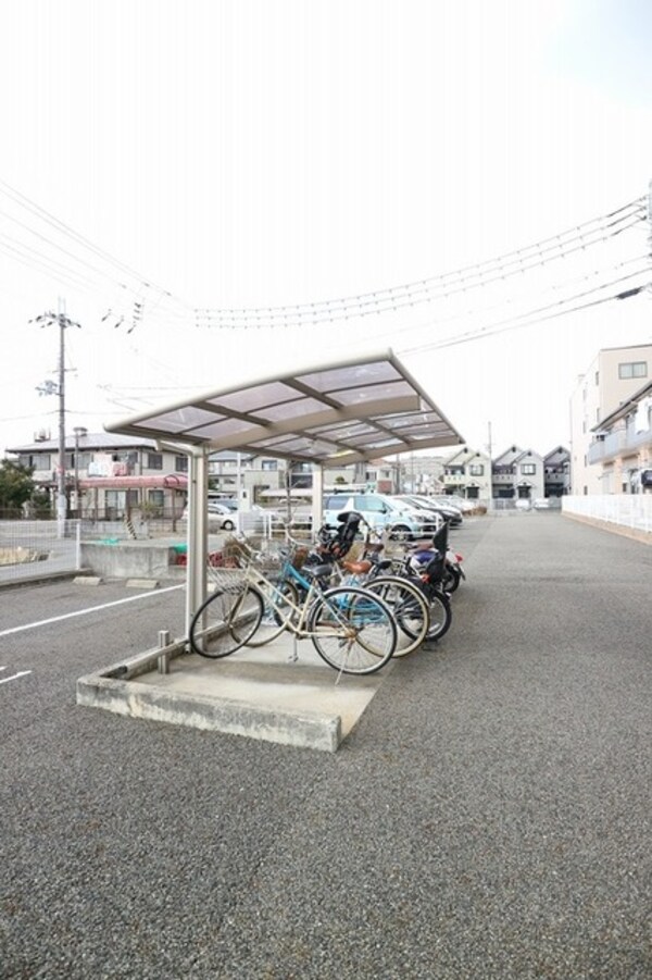 敷地内/建物