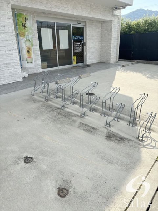 敷地内/建物