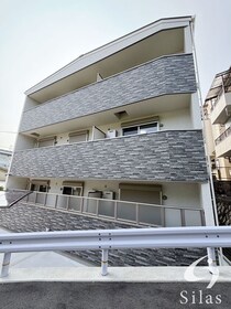 学研都市線<片町線>・JR東西線 忍ケ丘駅 3階建 新築の外観写真