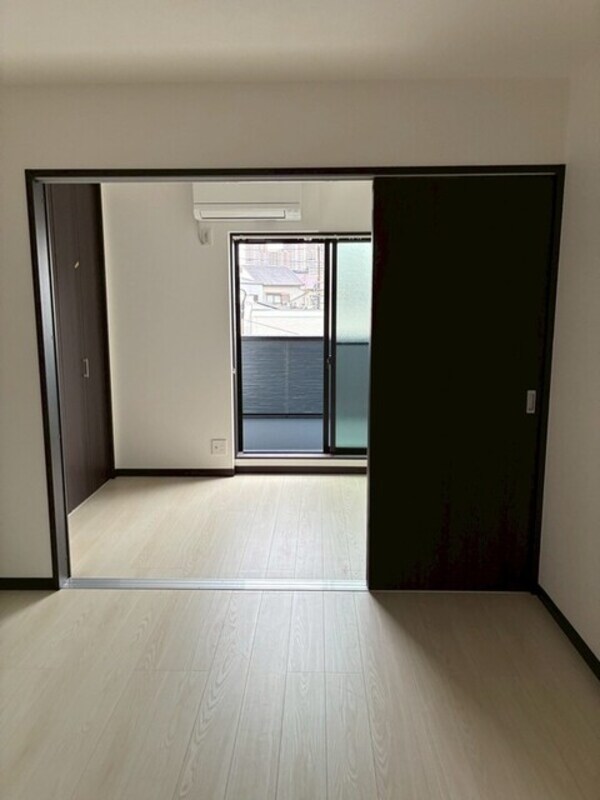 居室(同仕様)