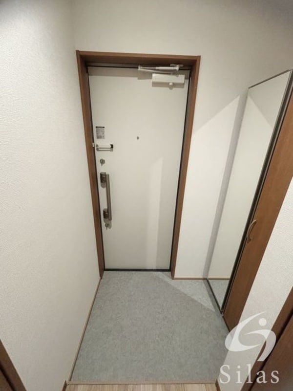 玄関(同仕様)