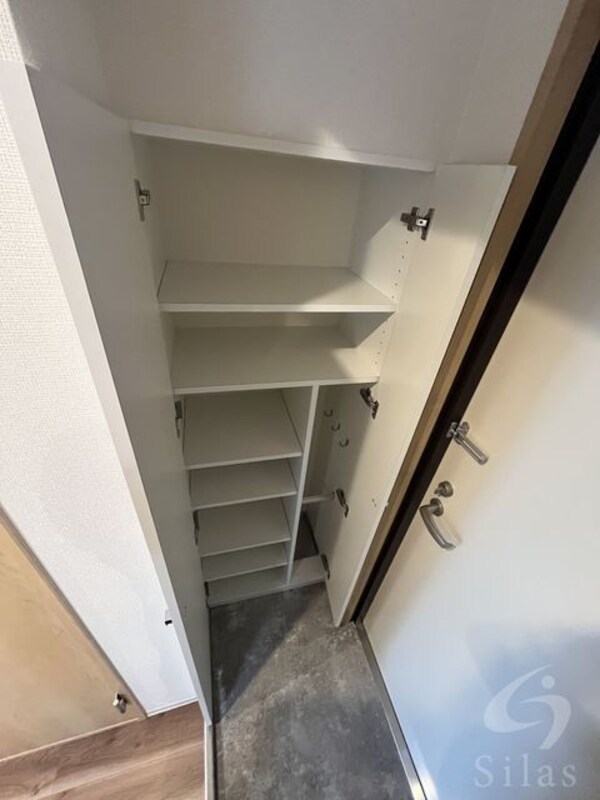 収納(同仕様)