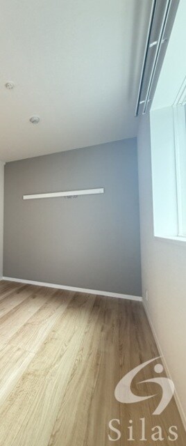 物件内観写真4　(同仕様・反転タイプ)