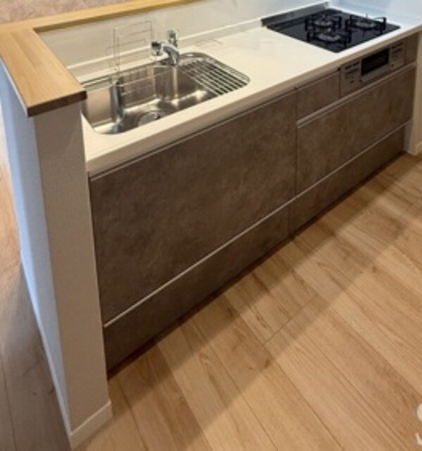 物件内観写真5　(同仕様・反転タイプ)