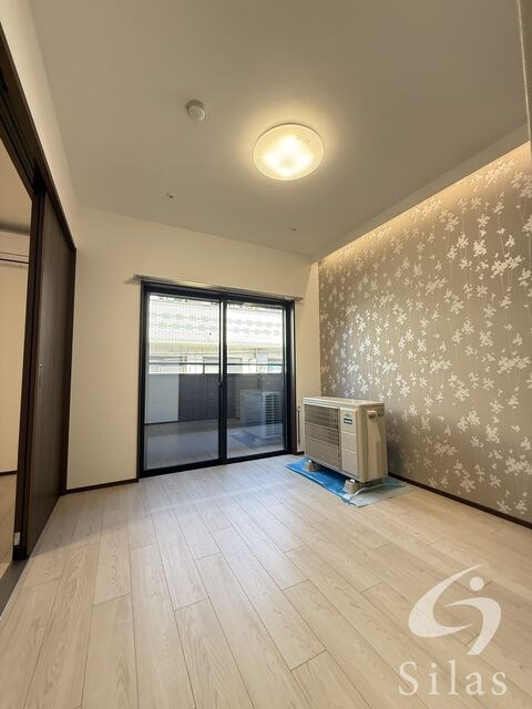 物件内観写真3　(同仕様・反転タイプ)