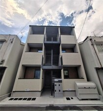 近鉄大阪線（近畿） 久宝寺口駅 3階建 築1年の外観写真