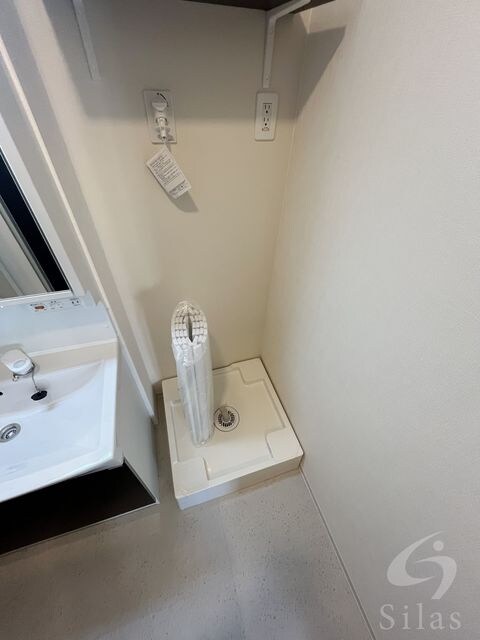 物件内観写真10　(同仕様・反転タイプ)