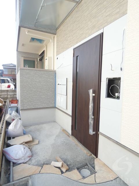 物件外観写真5　(建築中)