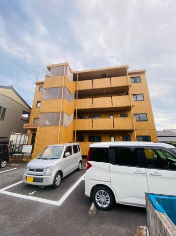 グランデュール西川手