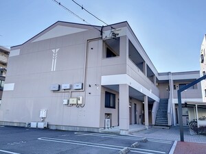 ＬＲロジュマン外観写真