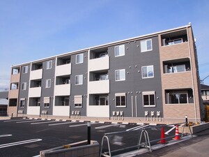 ポモドーロ旭外観写真