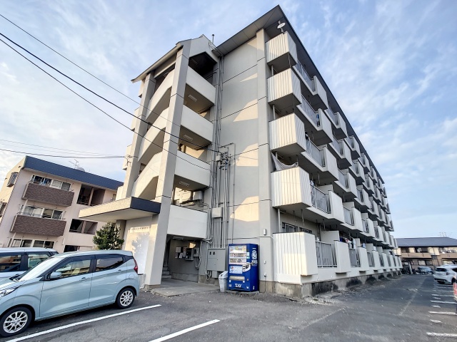 リアライズ穂積I(旧コーポいび)