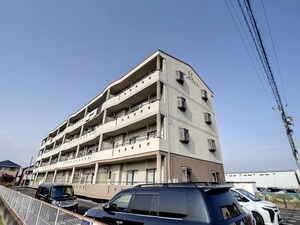 アンドウビル外観写真