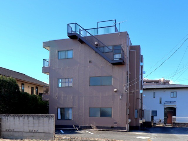 ファースト