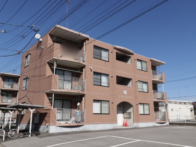 クワイエット杉二番館 A棟