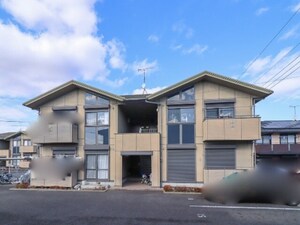 ハイツ・シャルム B外観写真