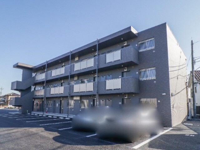 crea M