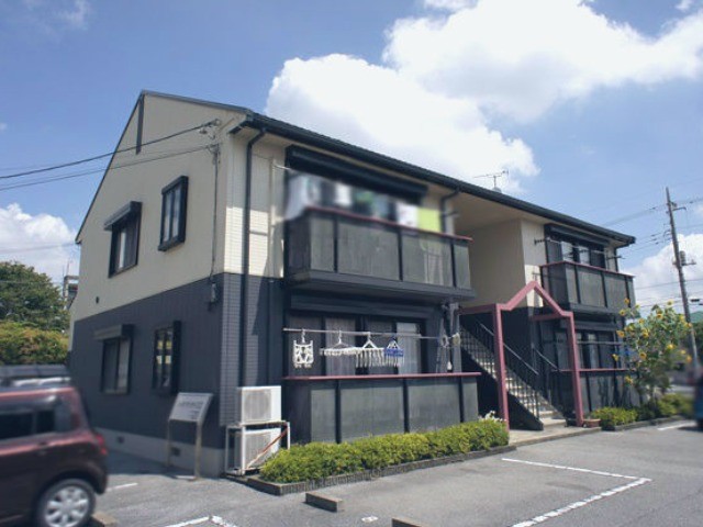 コーポサンライズ C