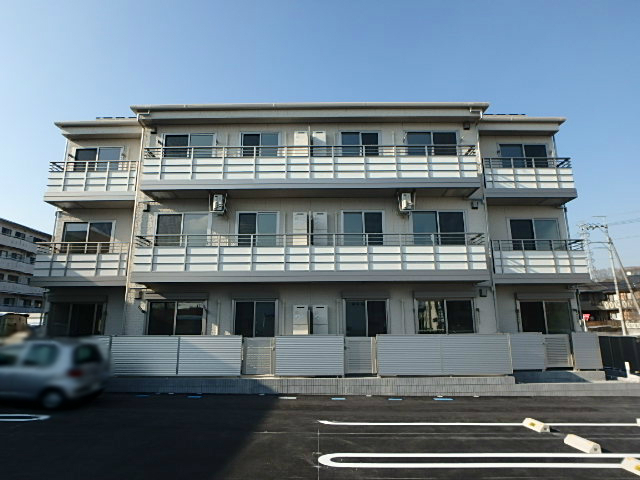 シャーメゾンフェリシア戸祭