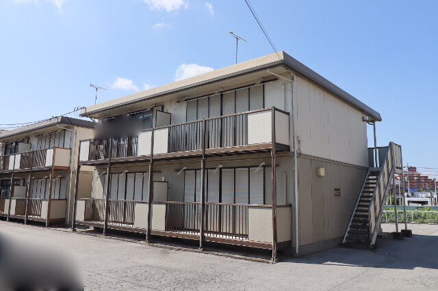 フィオーレ若松原 B
