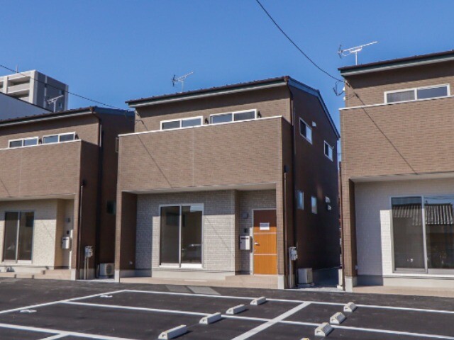 下戸祭1丁目戸建 B