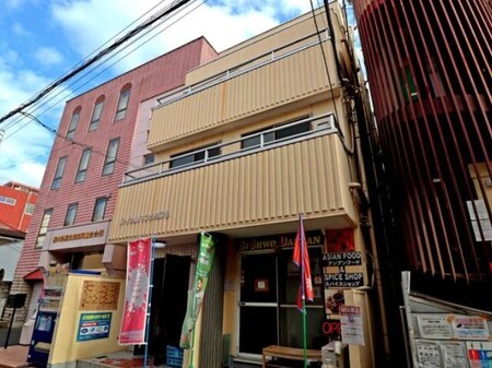 ロイヤルマンション B外観写真