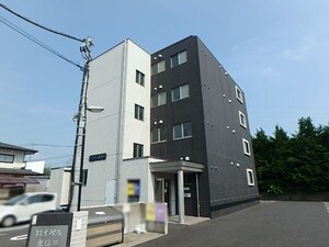 ロイヤル金信 Ⅲ外観写真