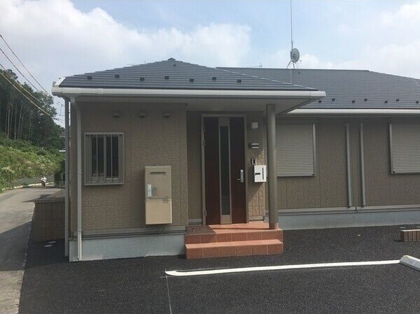 サンフィールド Ａ