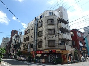 伸晃ハイツ外観写真