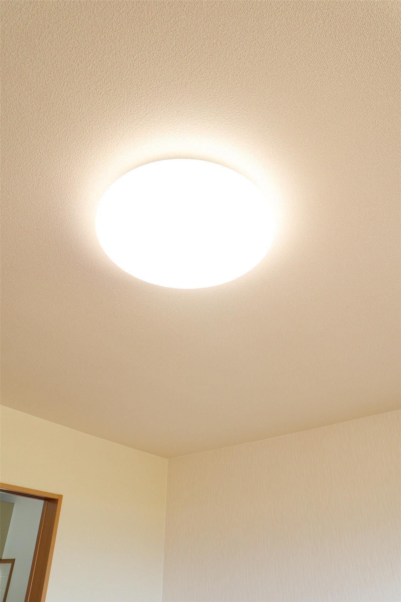 物件内観写真16　(LED照明)