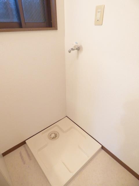 物件内観写真18　(室内洗濯機置き場)