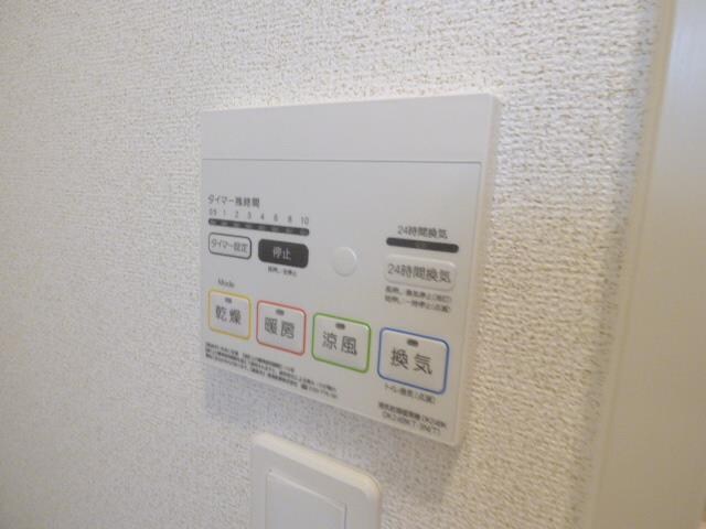 物件内観写真17　(浴室乾燥機)