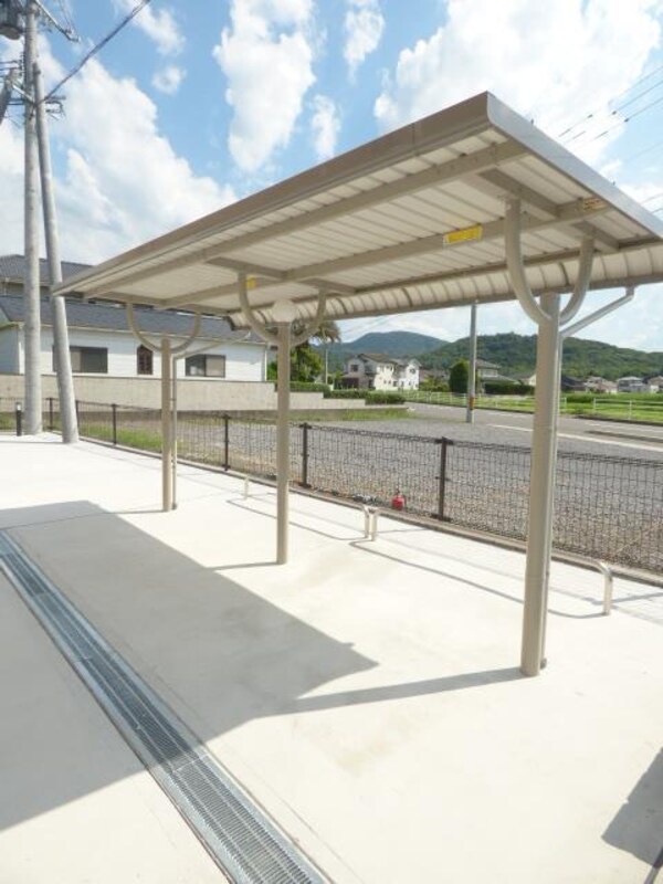 駐車場・駐輪場(駐輪場)