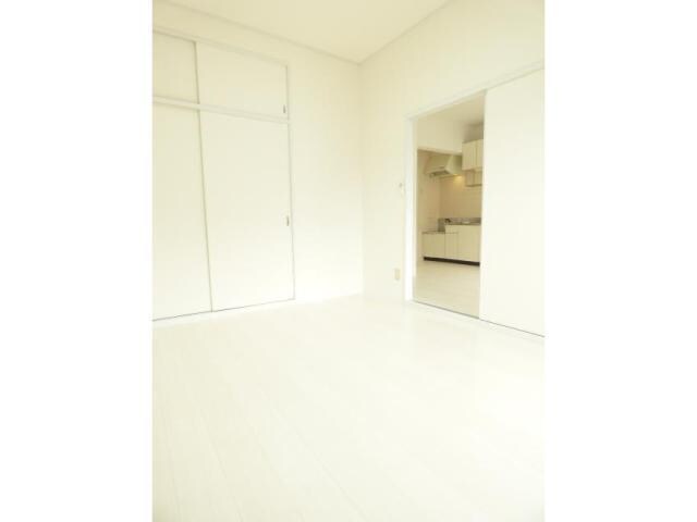 物件内観写真9　(LDK横洋室)