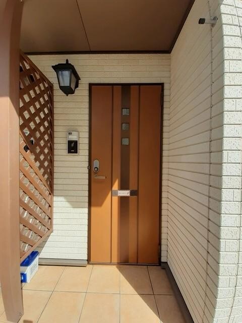物件内観写真13　(エントランス)