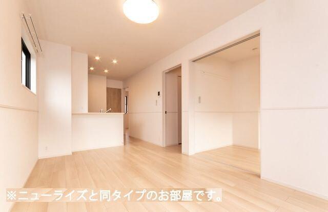 物件内観写真8　(LDK)