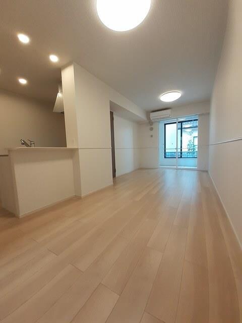 物件内観写真7　(LDK)