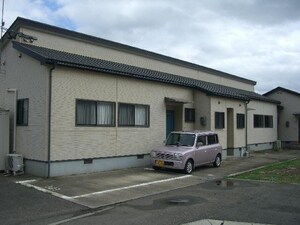 吉松アパート外観写真