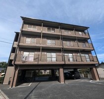 アゼリアコーポの外観写真