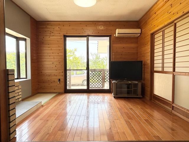 宮熊戸建2の居室(LDK横洋室)