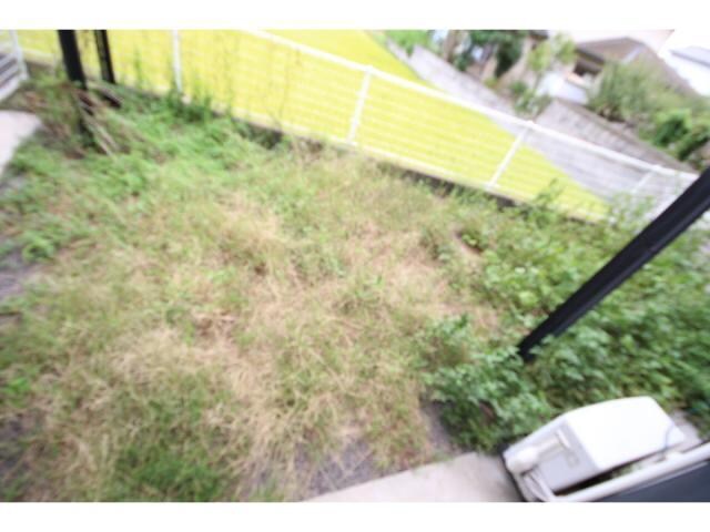 物件内観写真14　(※入居時除草します)