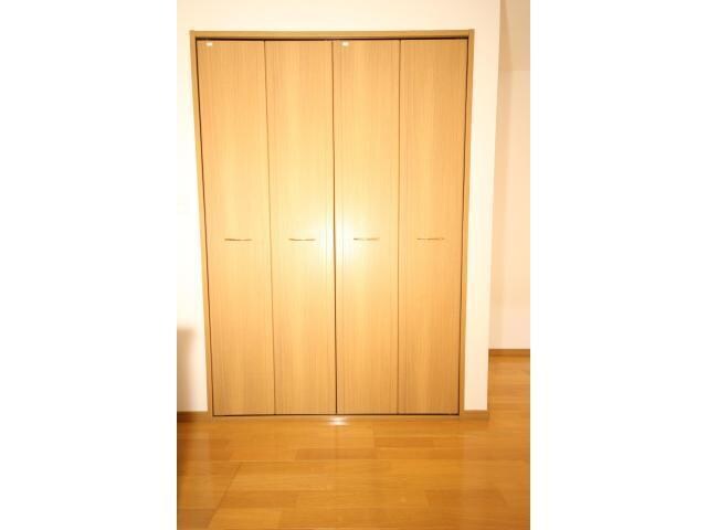 物件内観写真11　(クローゼット)