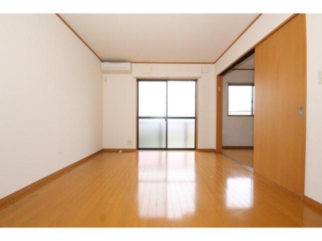 ラルジュの居室